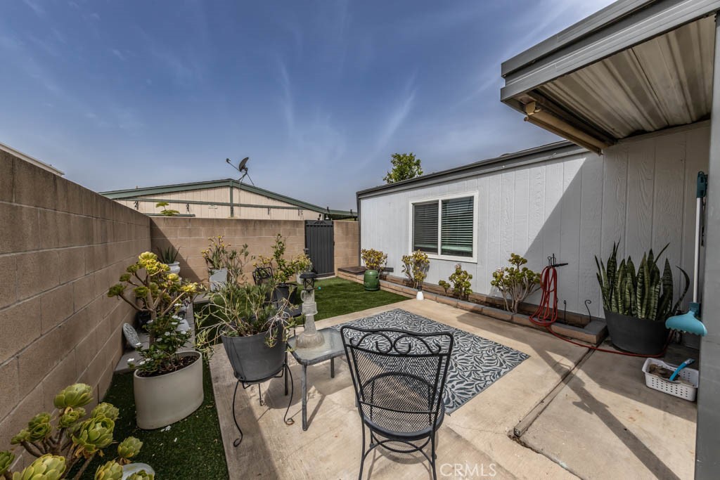 13381 Magnolia Avenue 33