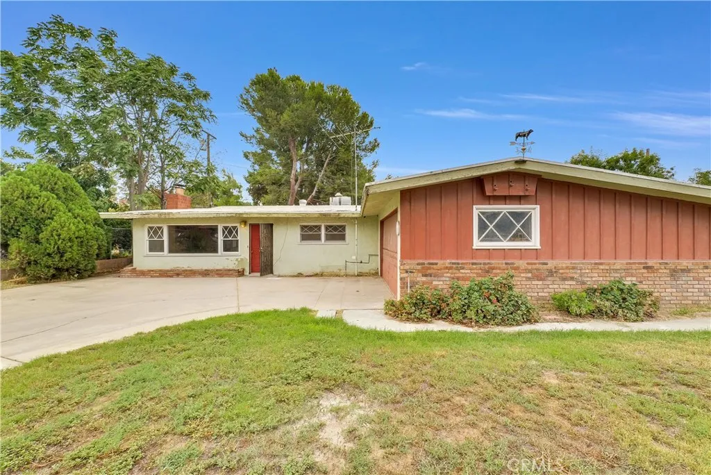 5874 Chadbourne Avenue