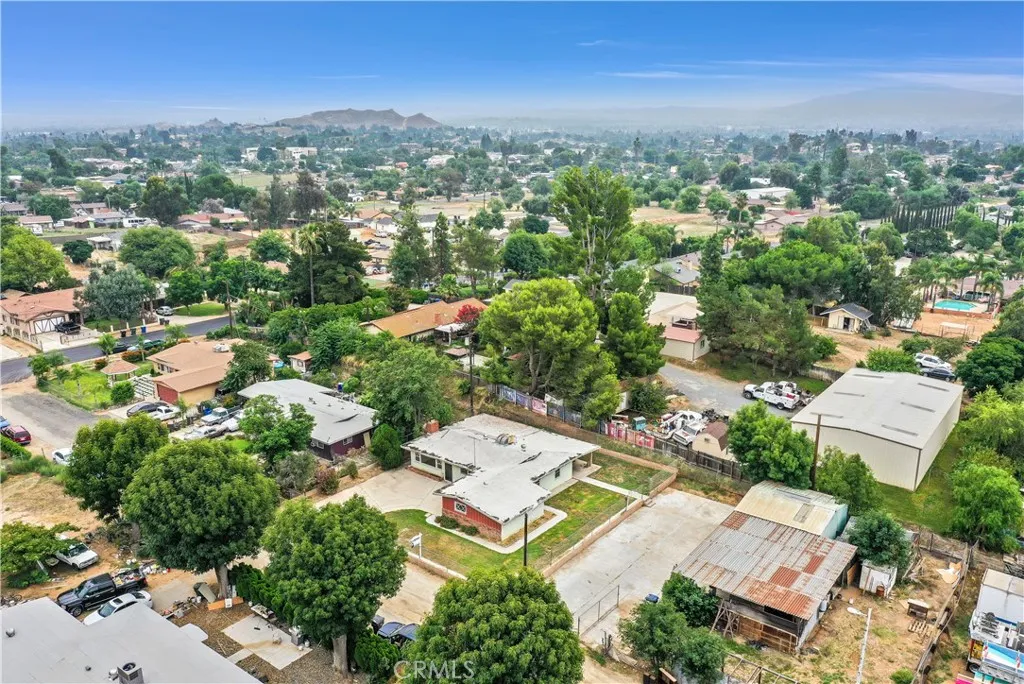 5874 Chadbourne Avenue