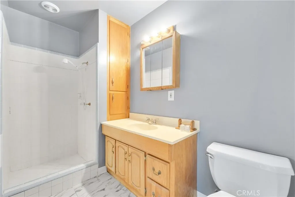 5874 Chadbourne Avenue