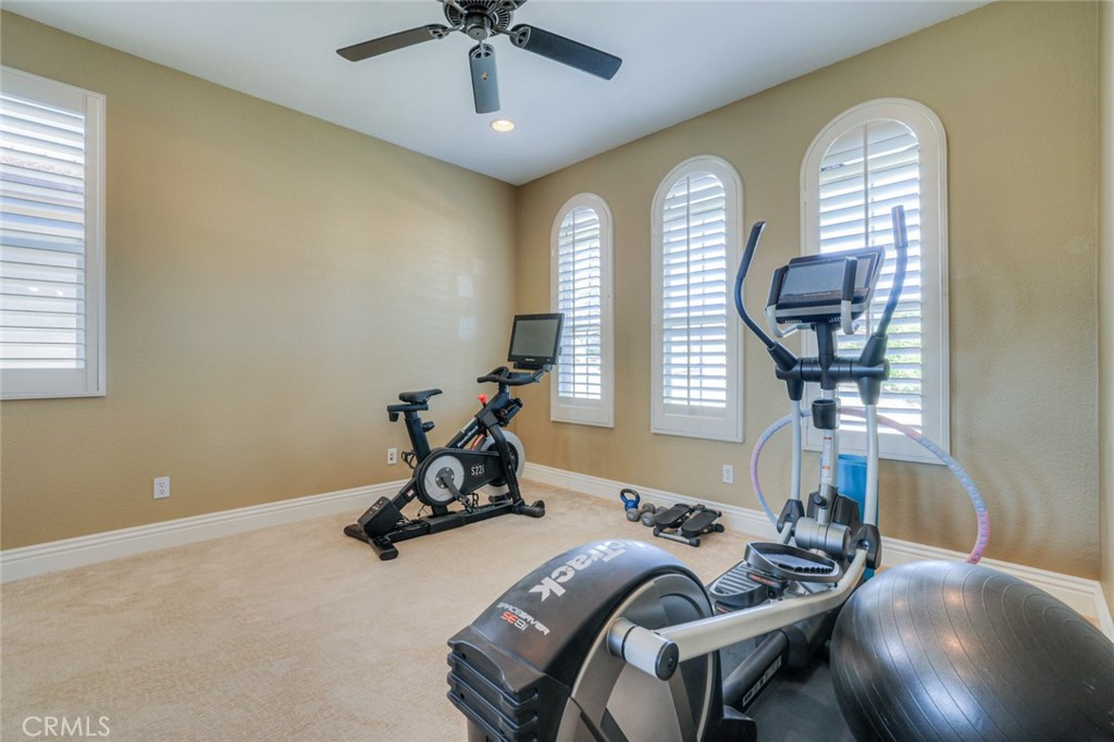 1592 Clydesdale Court