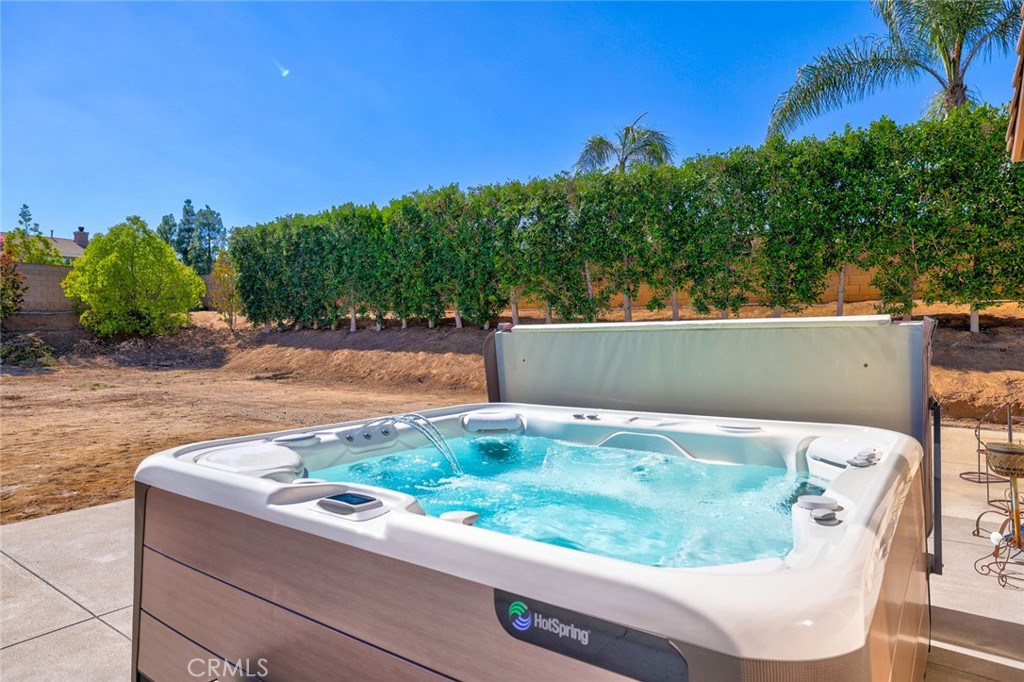 1592 Clydesdale Court