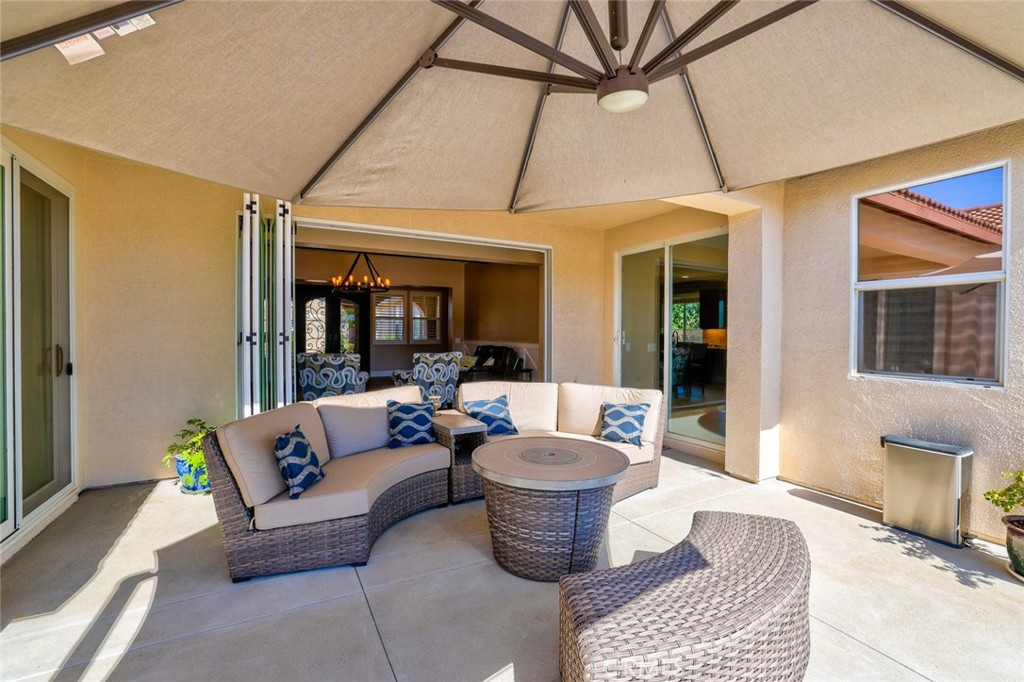 1592 Clydesdale Court