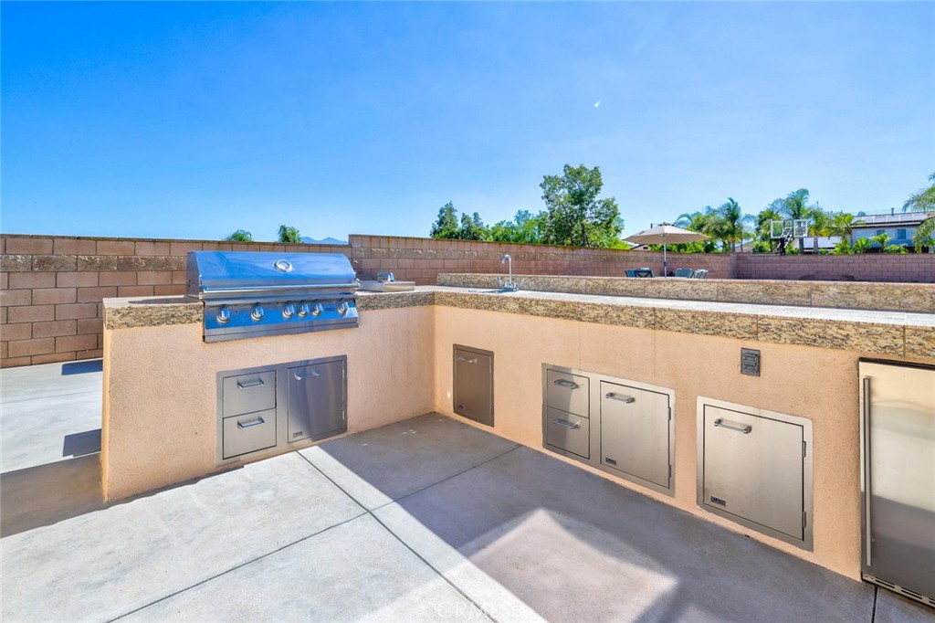 1592 Clydesdale Court