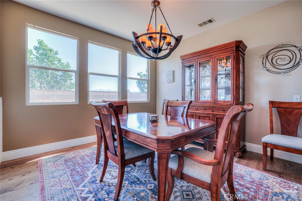 1592 Clydesdale Court