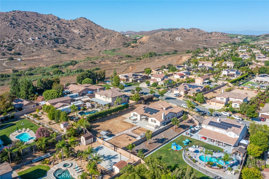 1592 Clydesdale Court