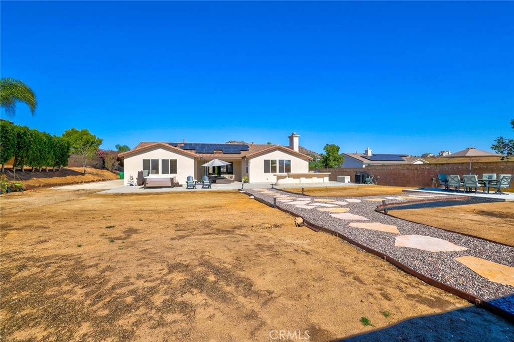 1592 Clydesdale Court