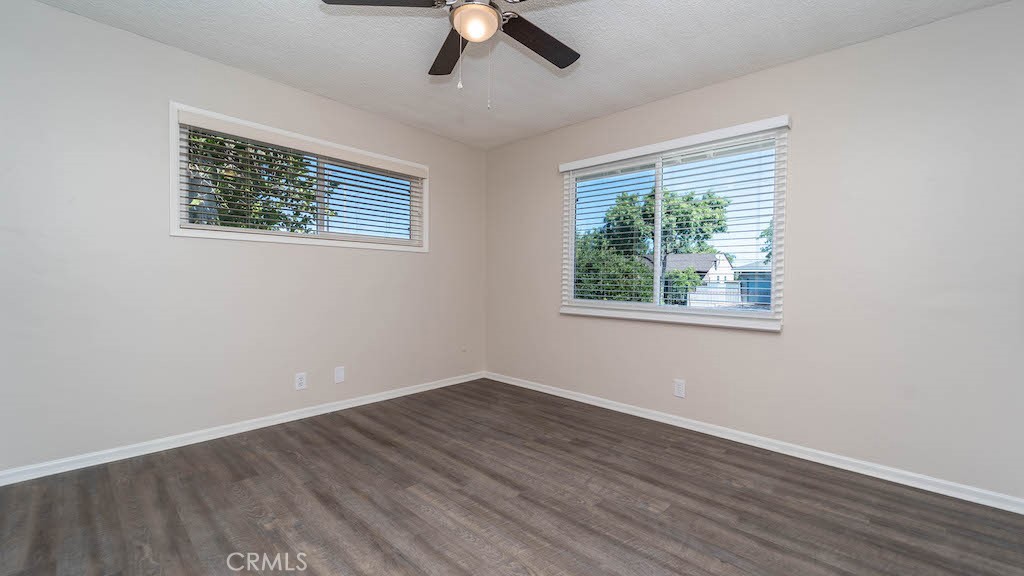 305 W Mayberry Avenue