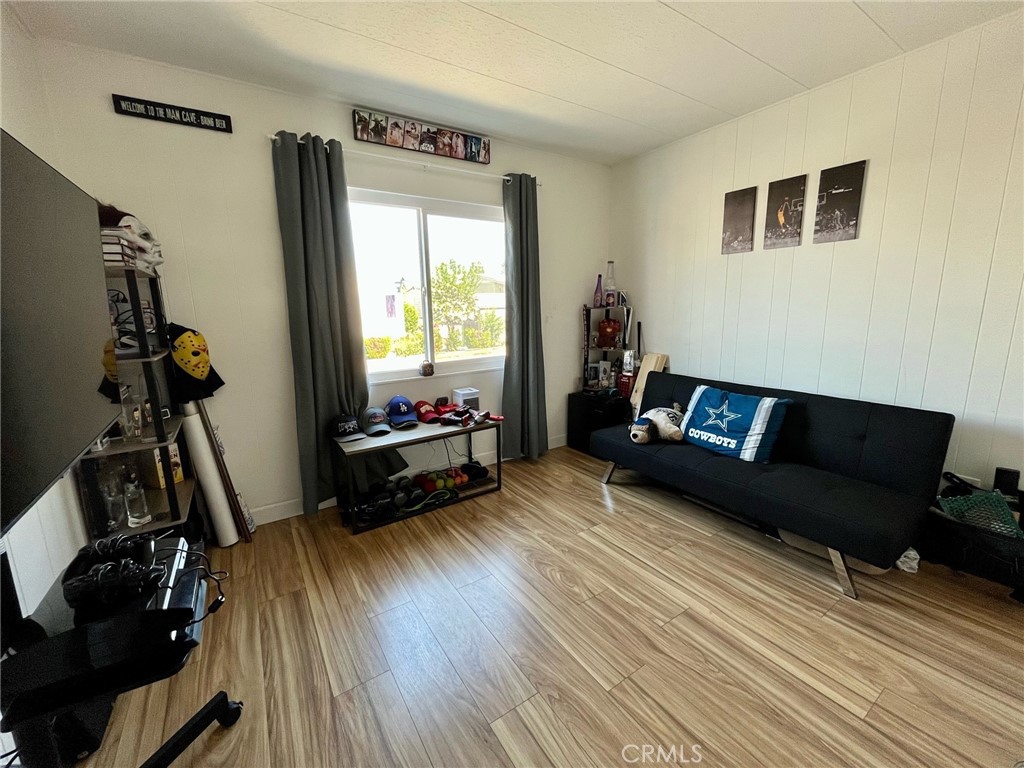 3663 Buchanan Street 1