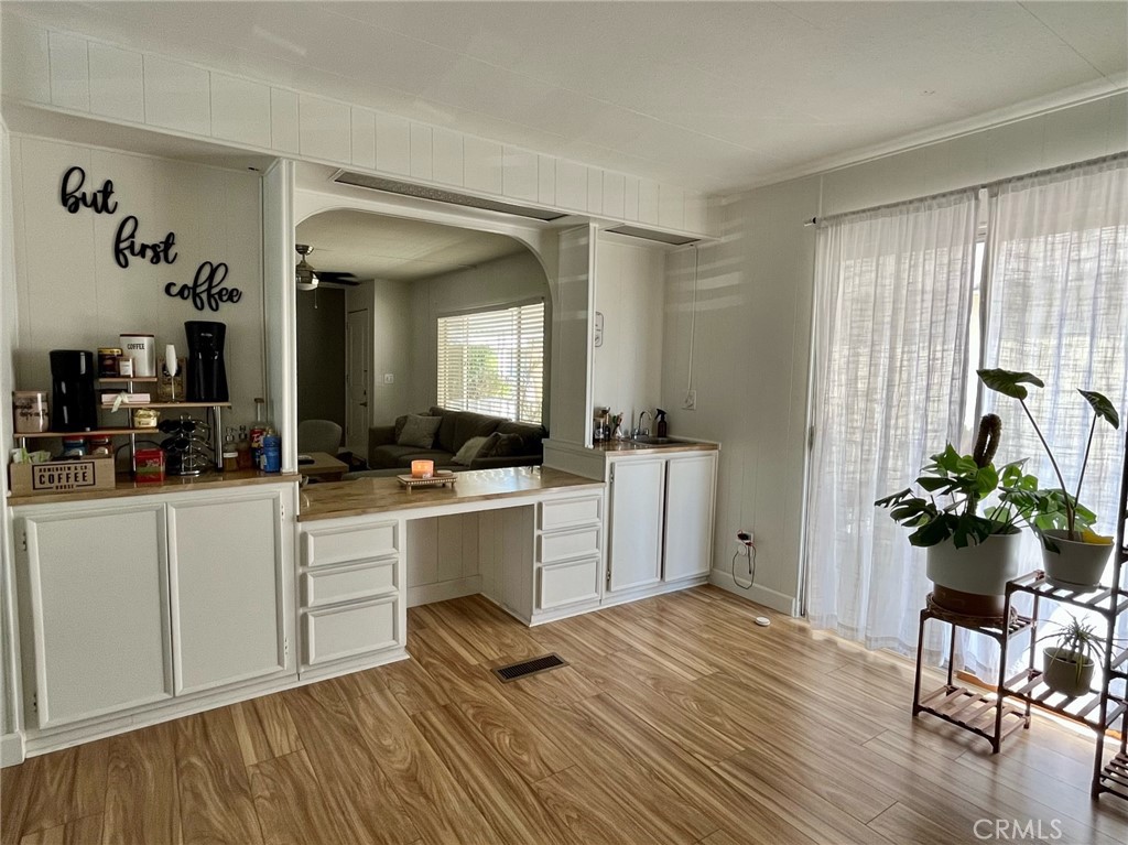 3663 Buchanan Street 1