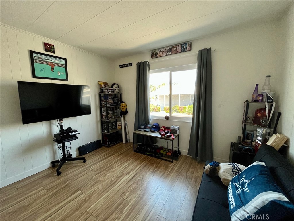 3663 Buchanan Street 1