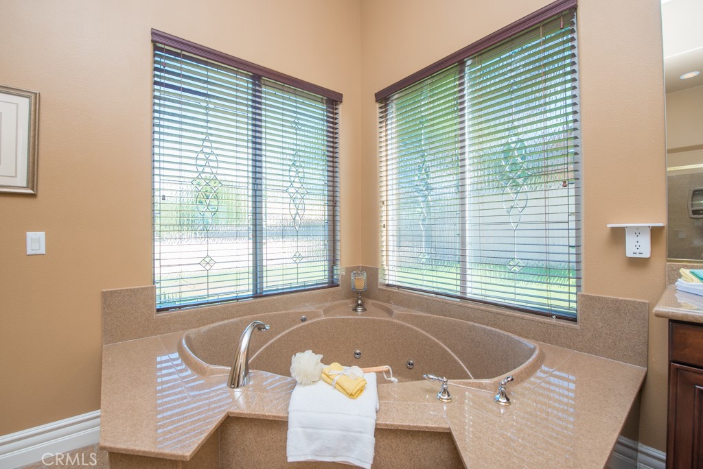 577 C L Fleming Circle