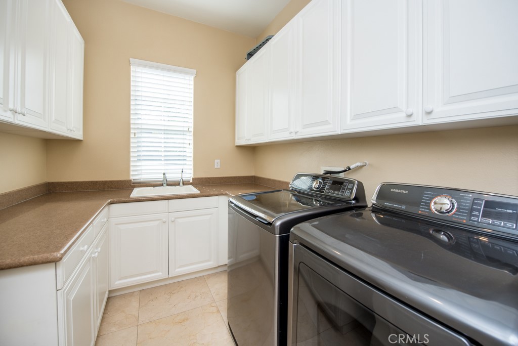 577 C L Fleming Circle