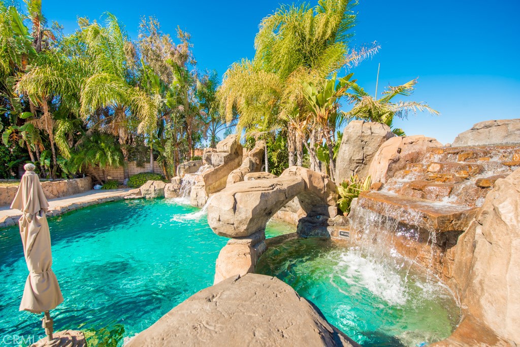 577 C L Fleming Circle