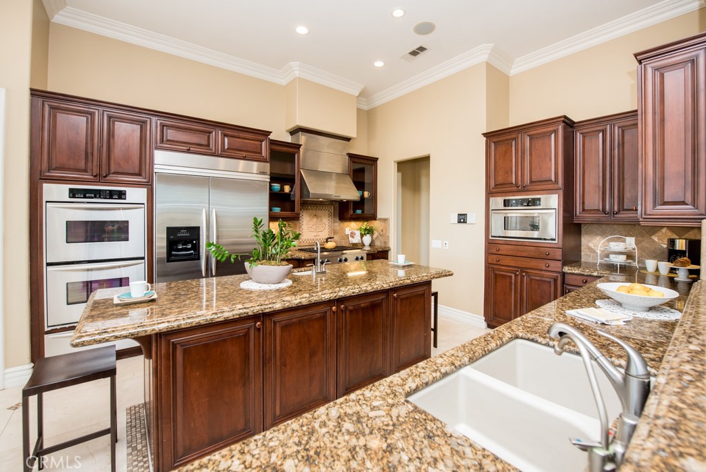 577 C L Fleming Circle