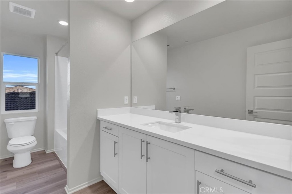 12957 Clear Creek St.