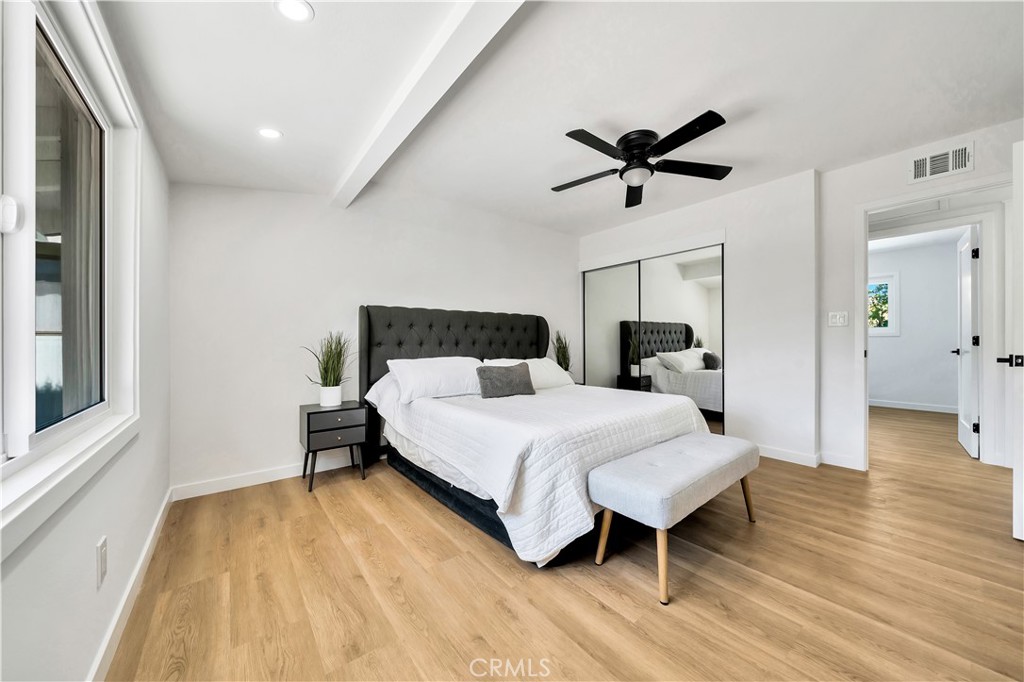 2201 Spinnaker Street