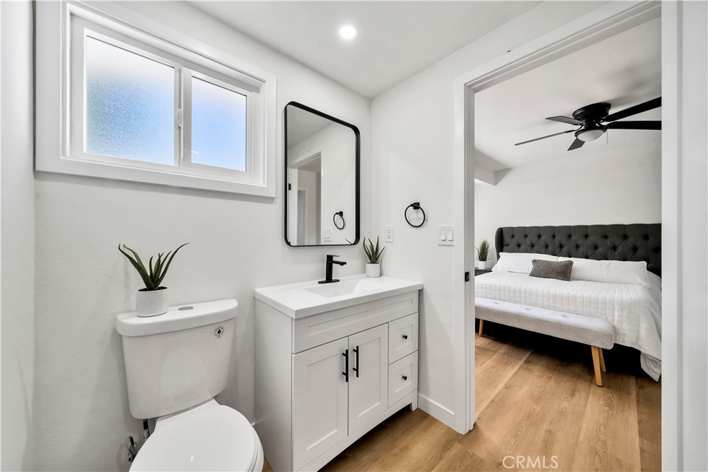 2201 Spinnaker Street