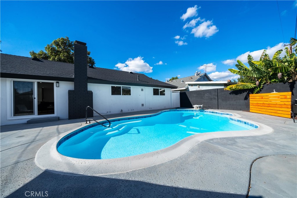 2201 Spinnaker Street