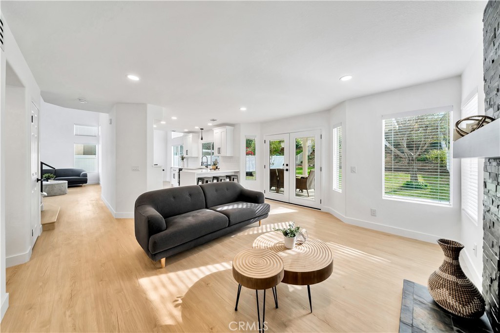 13109 Broken Bit Circle