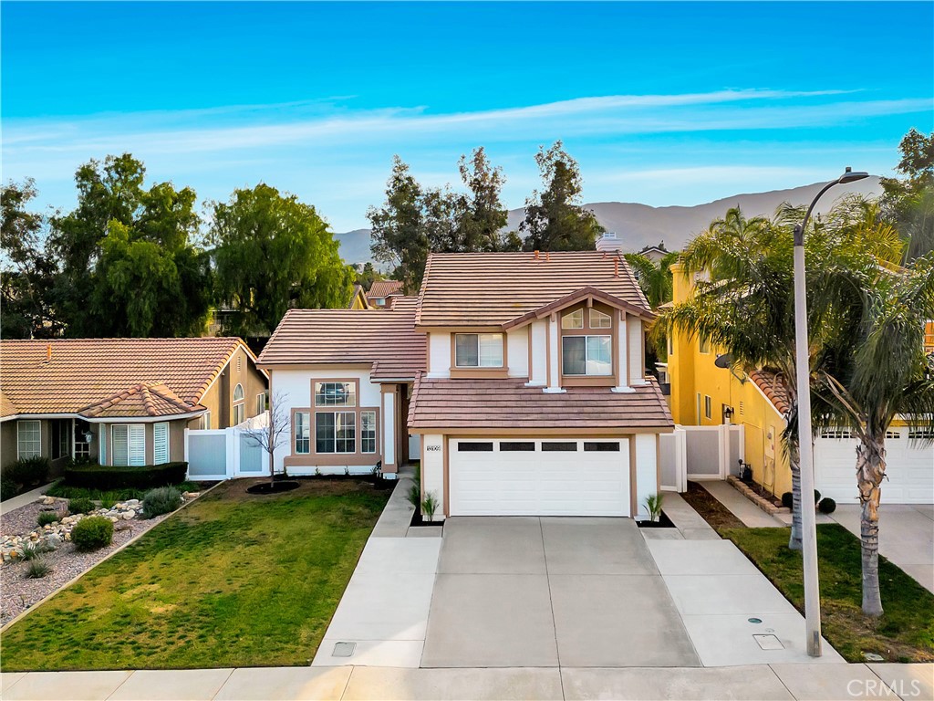 13109 Broken Bit Circle