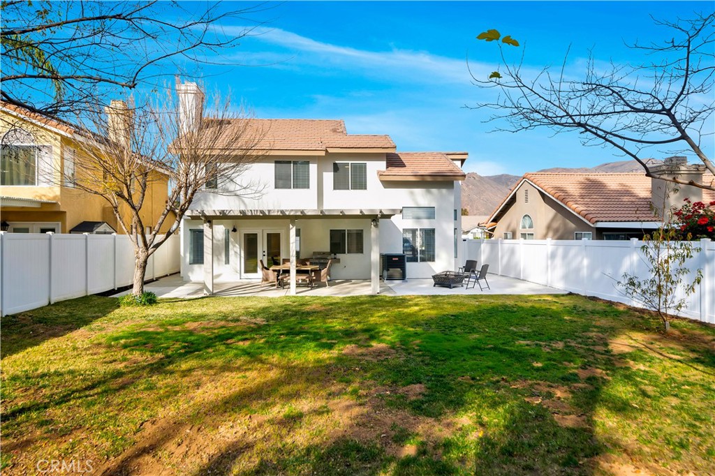 13109 Broken Bit Circle