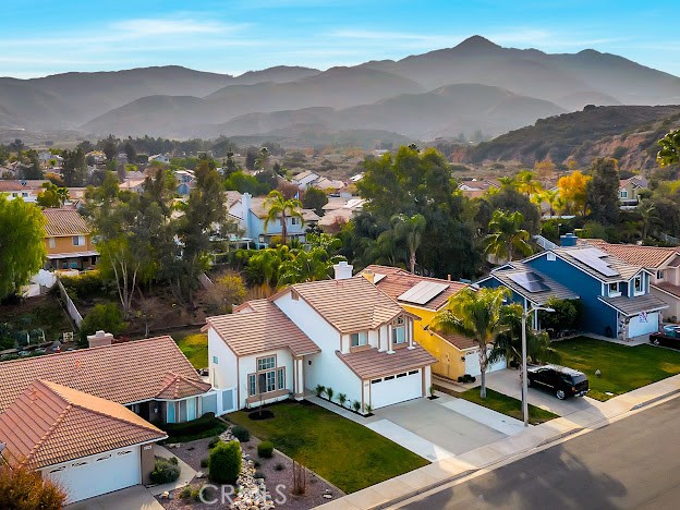 13109 Broken Bit Circle