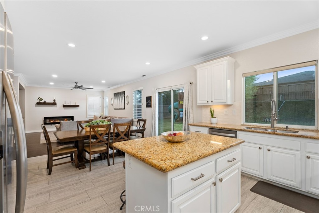 10235 Whitecrown Circle