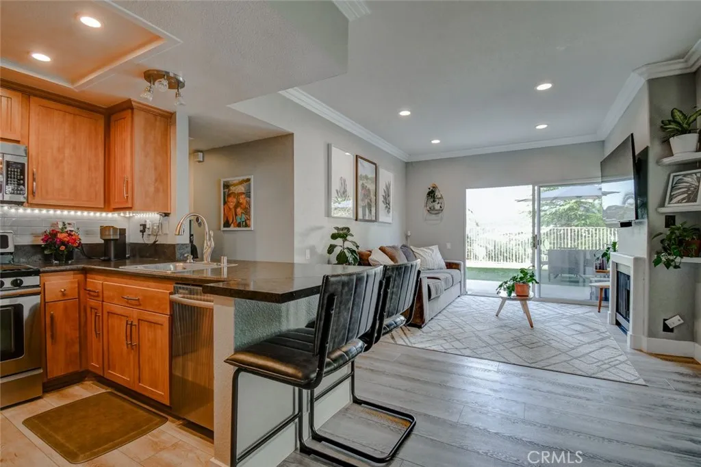 28951 Canyon Oak Drive # 8