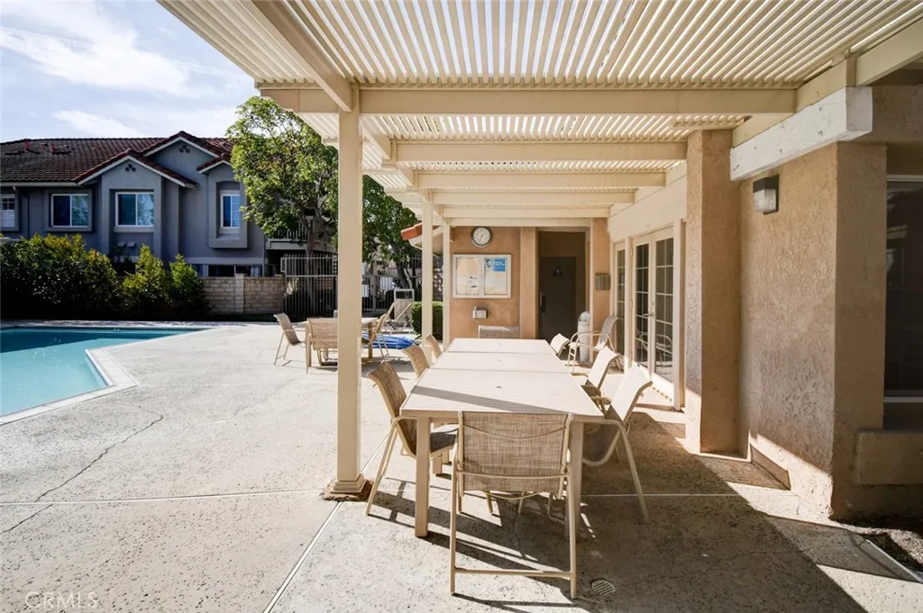 28951 Canyon Oak Drive # 8