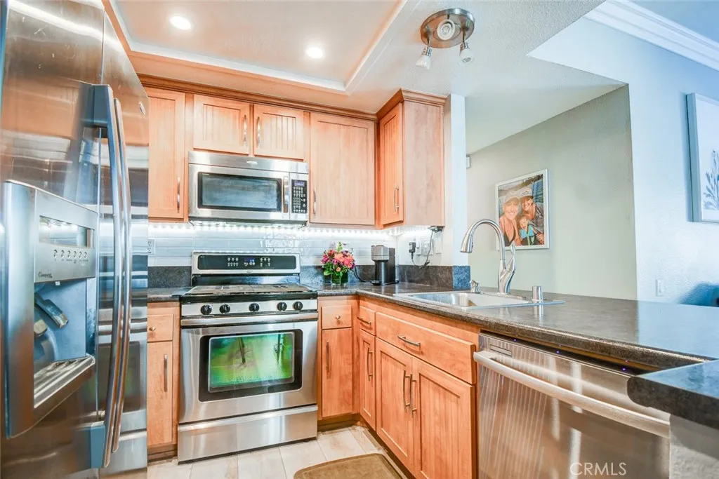 28951 Canyon Oak Drive # 8