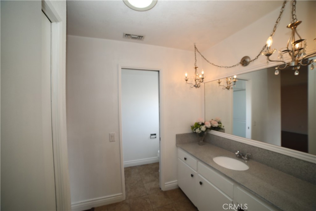 35608 Persimmon Street