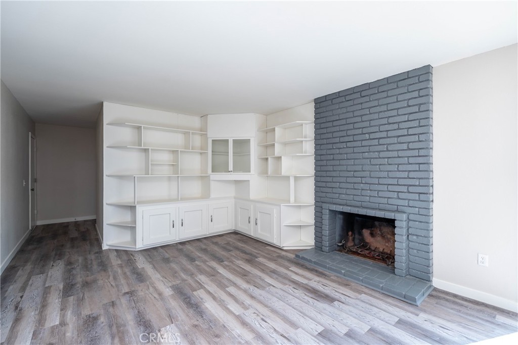 1055 Meadowview Court