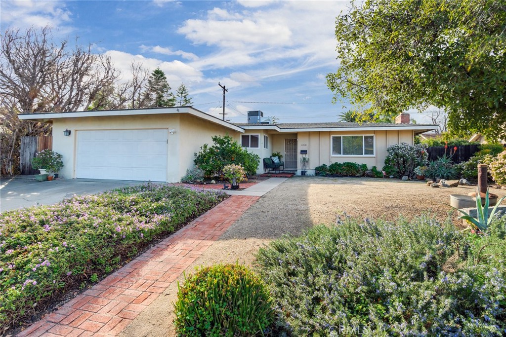 430 E Hacienda Drive