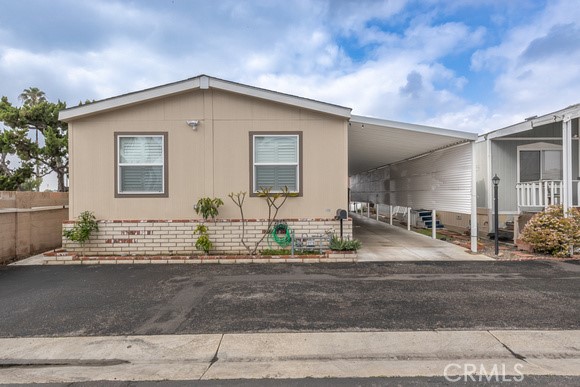 200 N GRAND Avenue 79