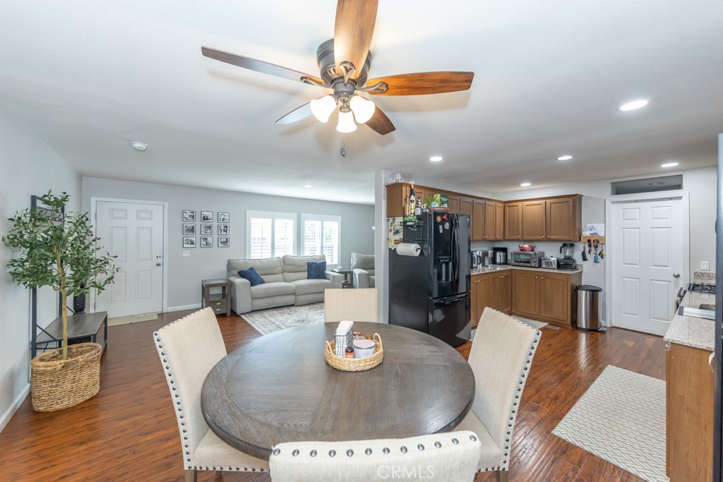 200 N GRAND Avenue 79