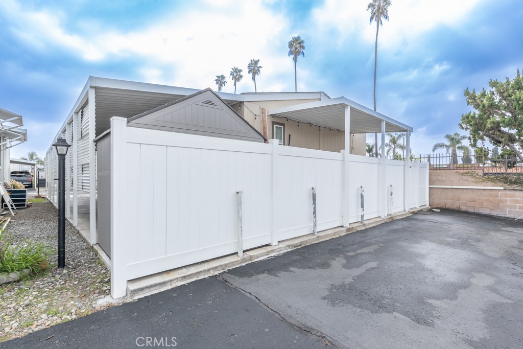200 N GRAND Avenue 79