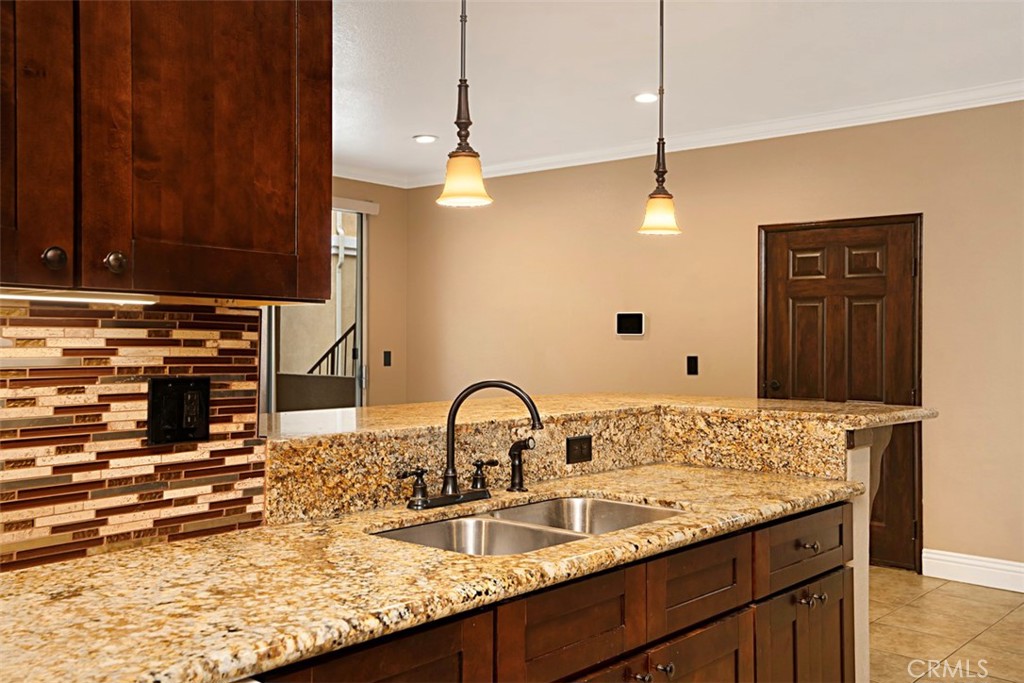 24909 Madison Ave. 32-14