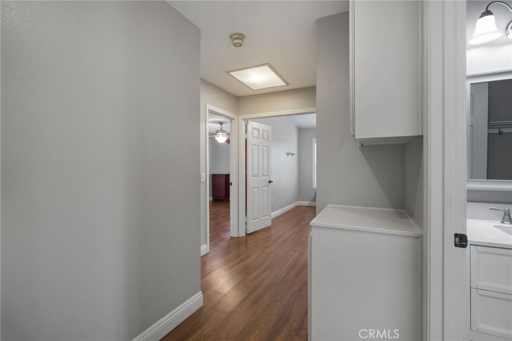 1134 E Deerfield Street