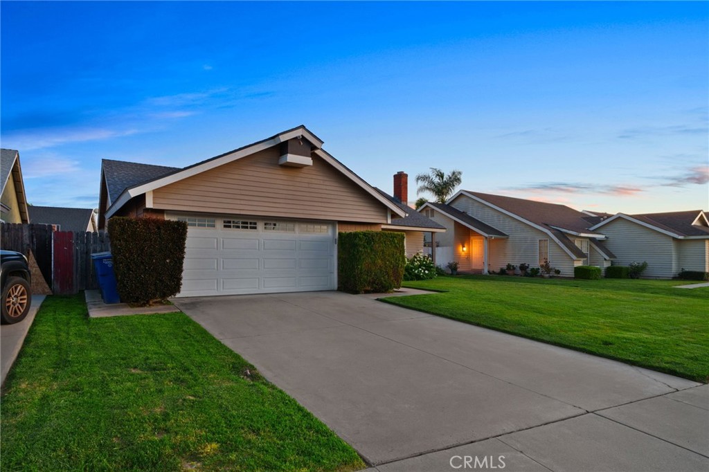 1134 E Deerfield Street