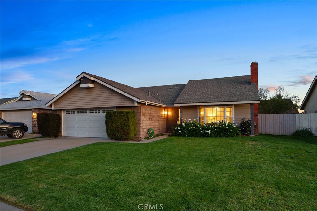 1134 E Deerfield Street