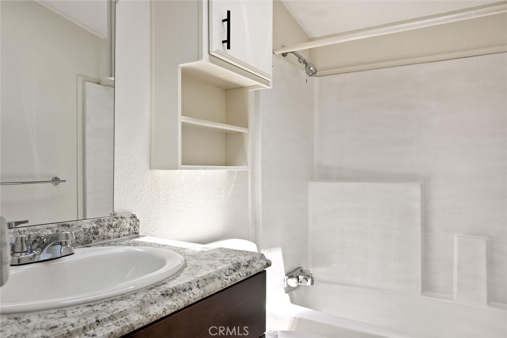 1721 E Colton Avenue 122