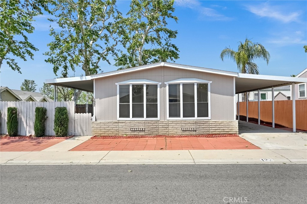 1721 E Colton Avenue 122