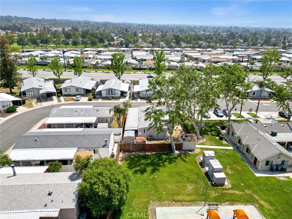 1721 E Colton Avenue 122