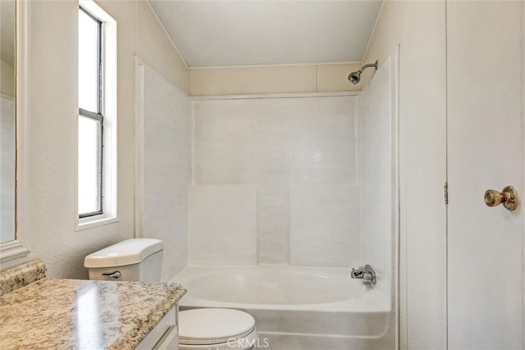 1721 E Colton Avenue 122