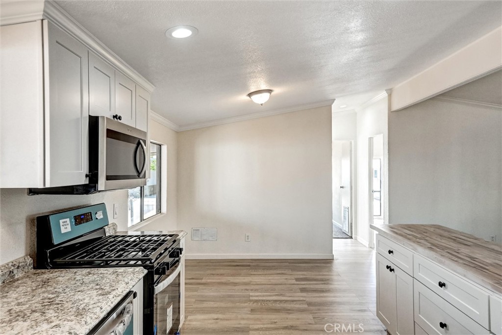 1721 E Colton Avenue 122