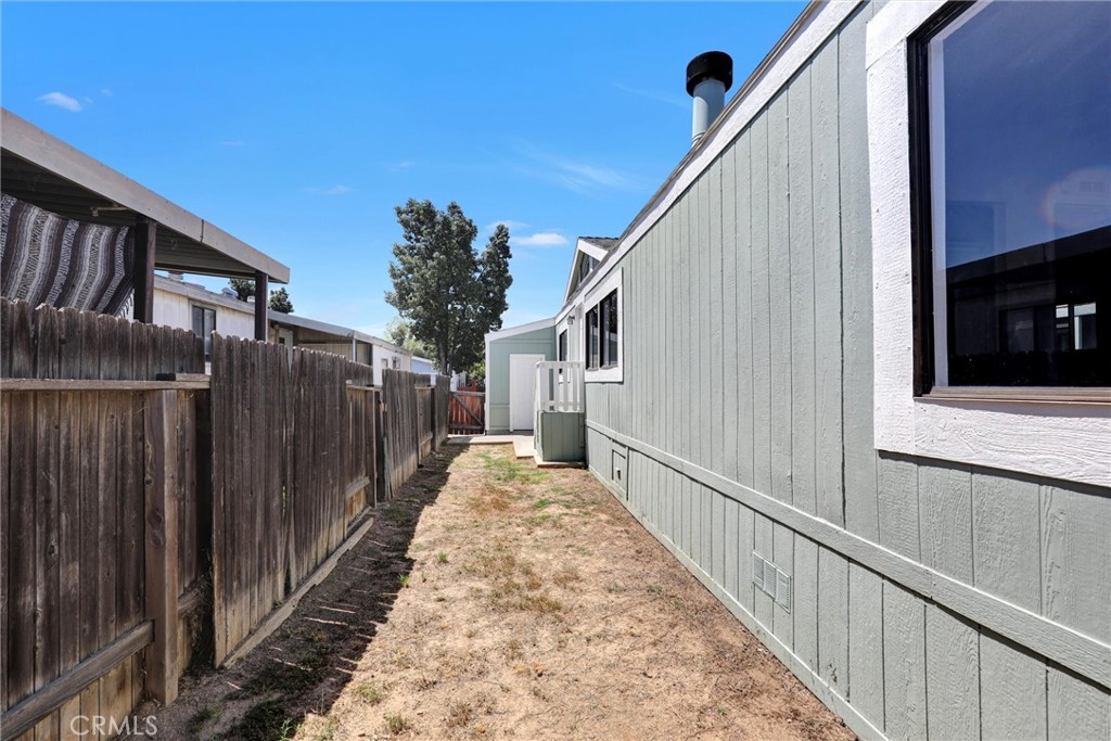 80 E Dawes Street 138