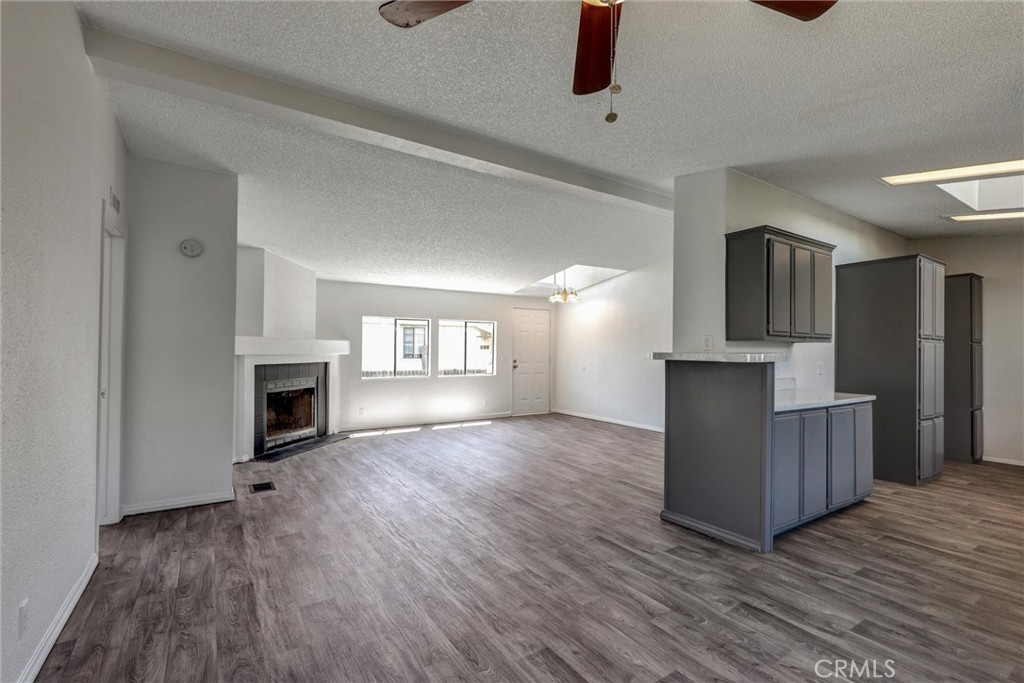 80 E Dawes Street 138