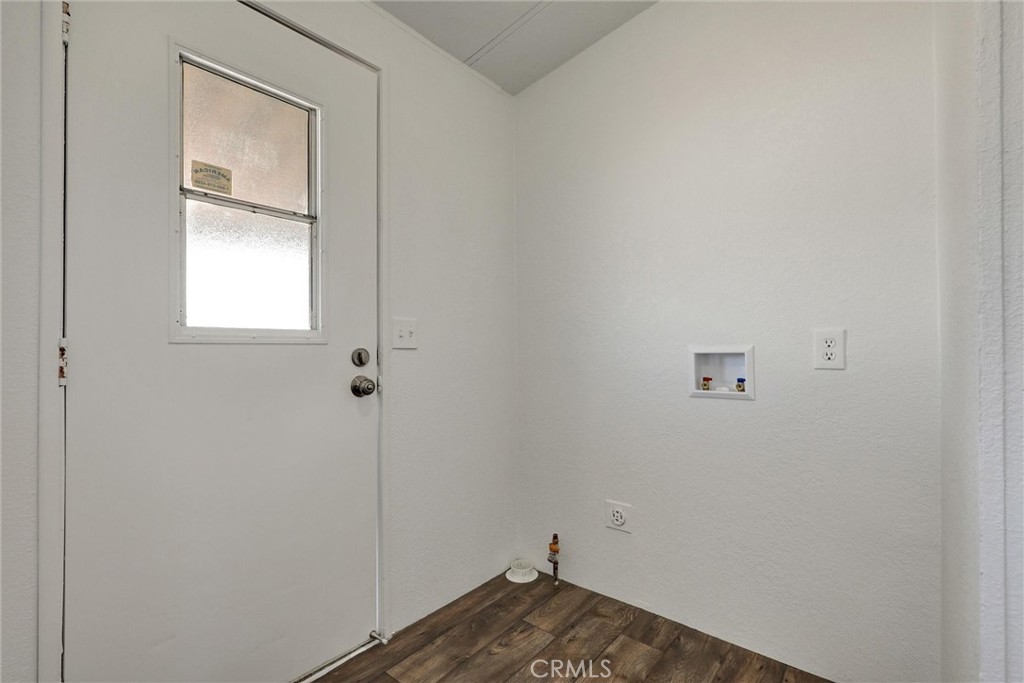 80 E Dawes Street 202