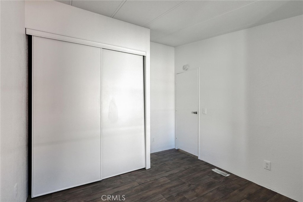 80 E Dawes Street 202